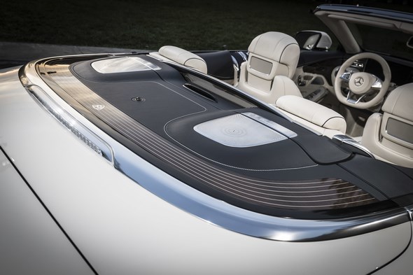 Preview Neues Mercedes-Maybach S 650 Cabriolet: Ultimative Open-Air-Exklusivität