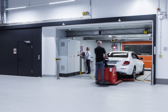 Umfassende Motorenoffensive bei Mercedes-Benz: Stärker, sparsamer und sauberer