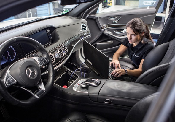 Umfassende Motorenoffensive bei Mercedes-Benz: Stärker, sparsamer und sauberer